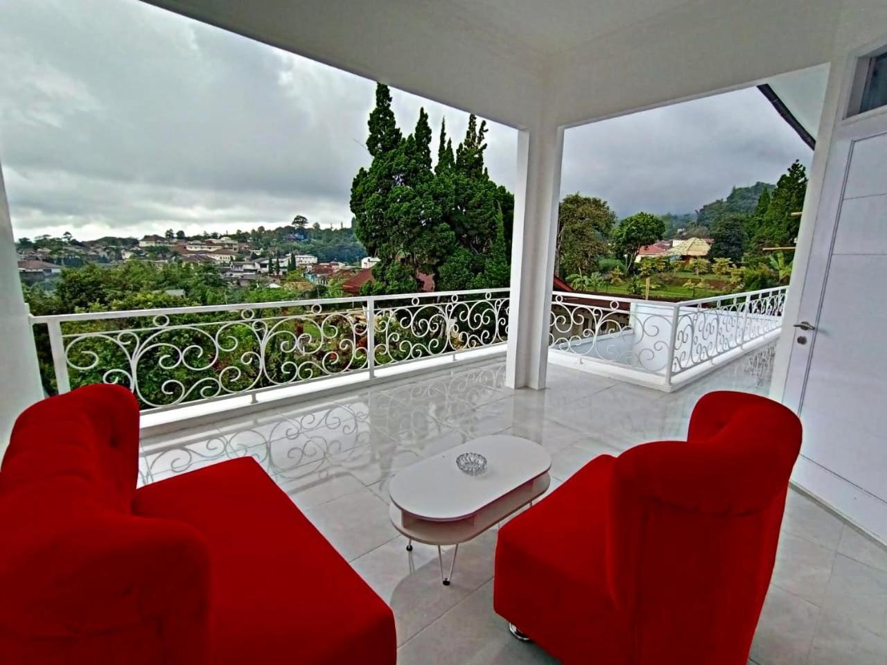 Villa Tiara 2 Cikundul Dış mekan fotoğraf